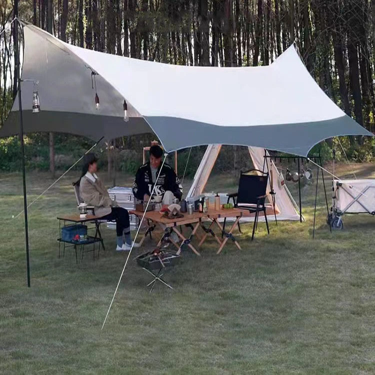 La tenda di campeggio della spiaggia del poliestere antivento 210t espone al sole l'ombra del riparo il pop-up impermeabile di campeggio che espone al sole i ripari
