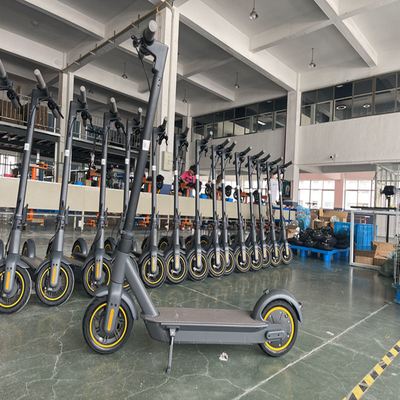 Lega di alluminio elettrica del motorino 30km/h di Bluetooth della batteria al litio